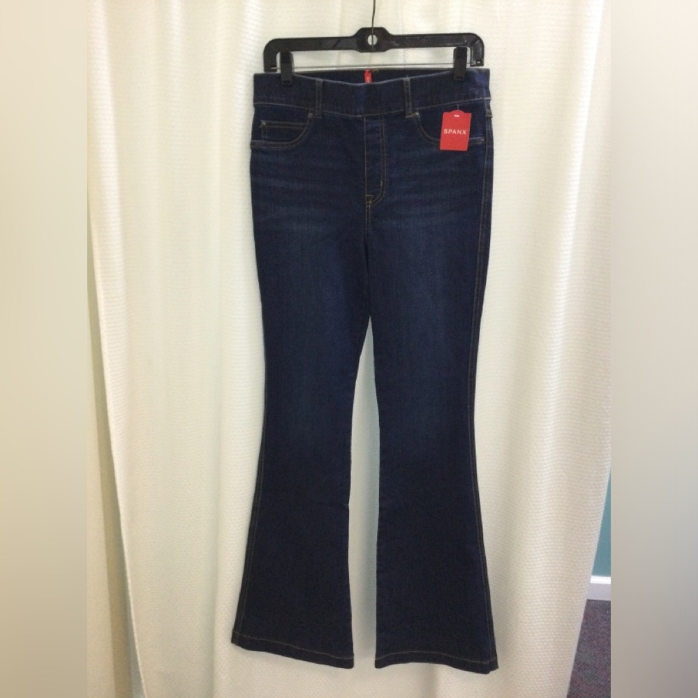 SPANX JEANS, NWT, SIZE MEDIUM